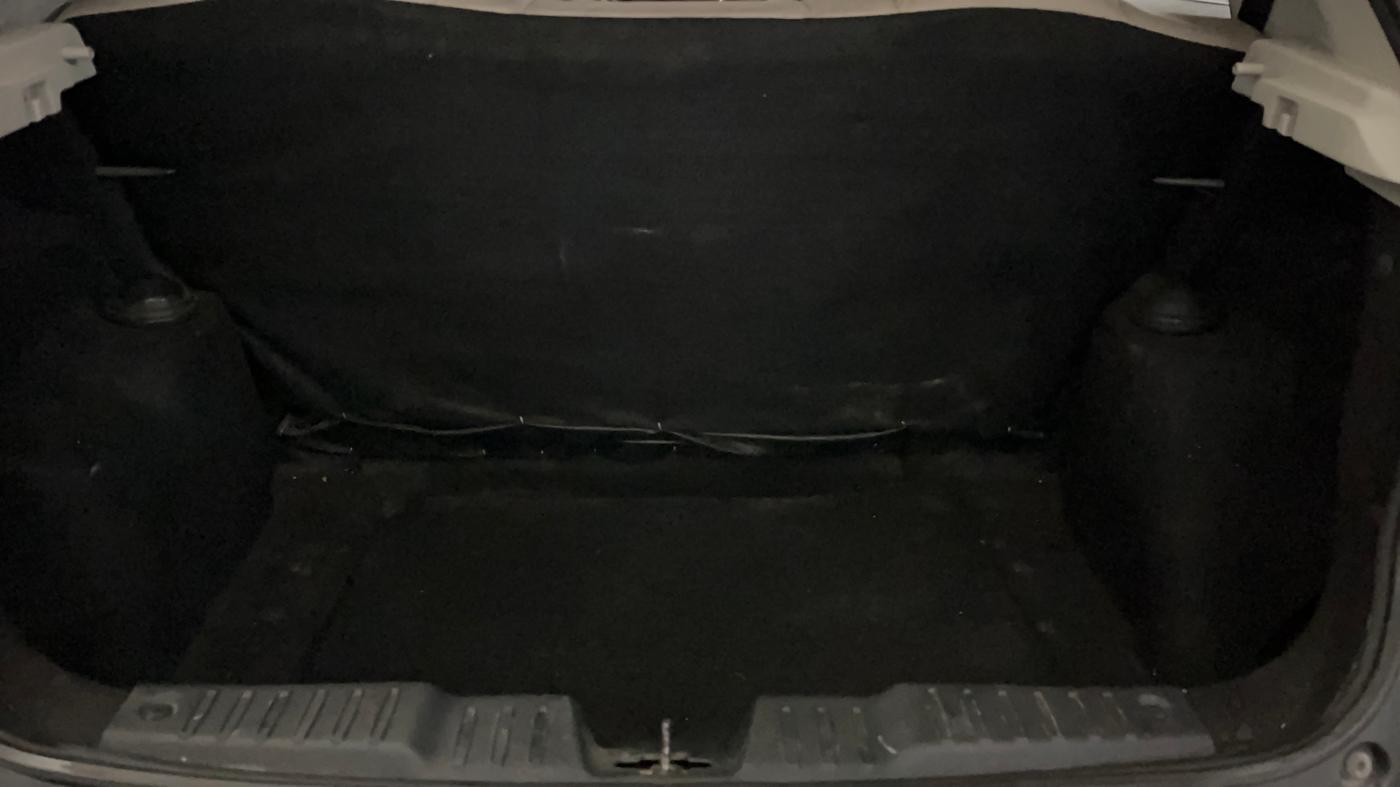 2022 Tata ALTROZ XE PETROL, Petrol, Manual, 46,027 km, Boot Inside