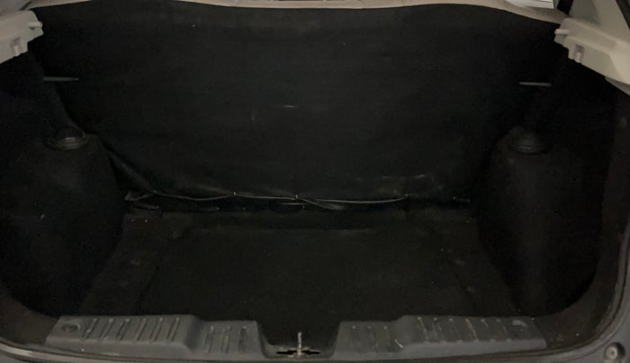 2022 Tata ALTROZ XE PETROL, Petrol, Manual, 45,892 km, Boot Inside