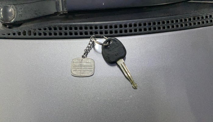 2013 Hyundai Eon MAGNA +, Petrol, Manual, 49,693 km, Key Close Up