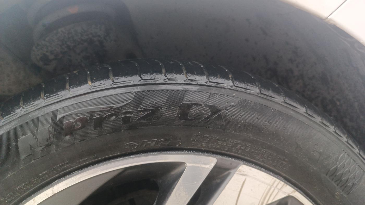 2021 Hyundai NEW I20 ASTA (O) 1.0 TURBO GDI DCT, Petrol, Automatic, 45,609 km, Right Front Tyre Tread