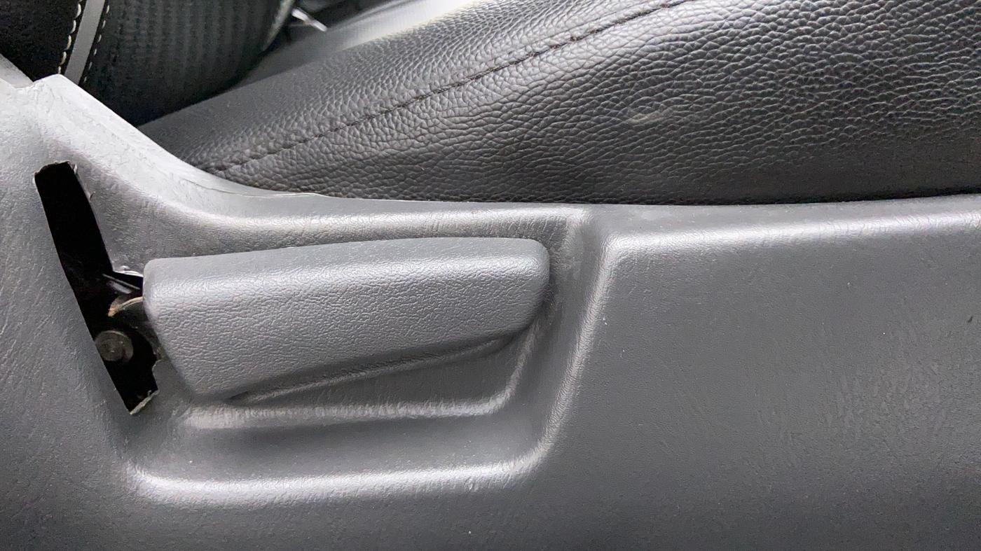 2019 Maruti Alto K10 VXI P, Petrol, Manual, 15,225 km, Driver Side Adjustment Panel