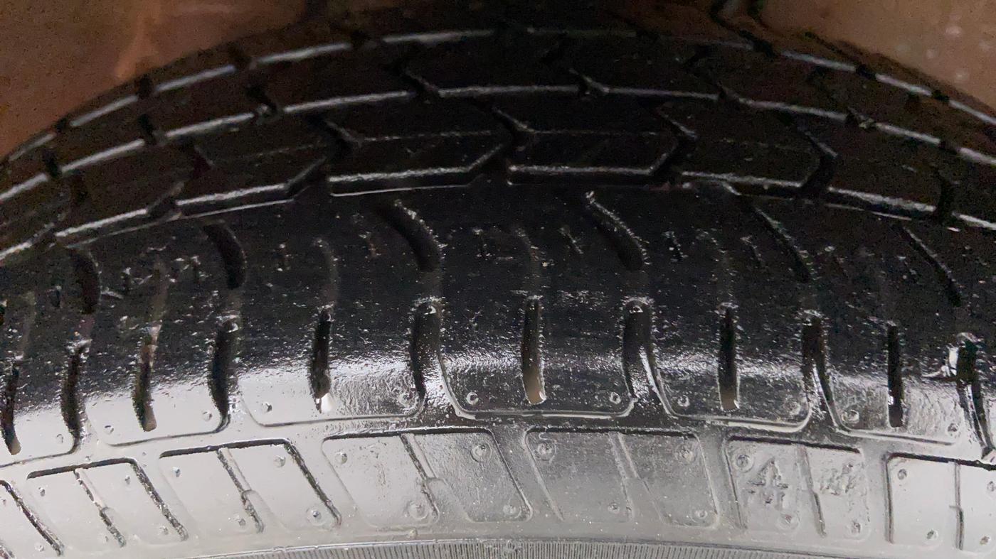 2019 Maruti Alto K10 VXI P, Petrol, Manual, 15,225 km, Right Front Tyre Tread