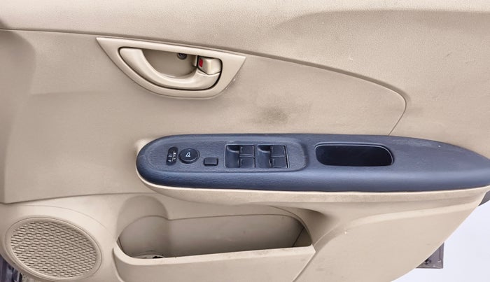 2015 Honda Amaze 1.5L I-DTEC S, Diesel, Manual, 97,633 km, Driver Side Door Panels Control