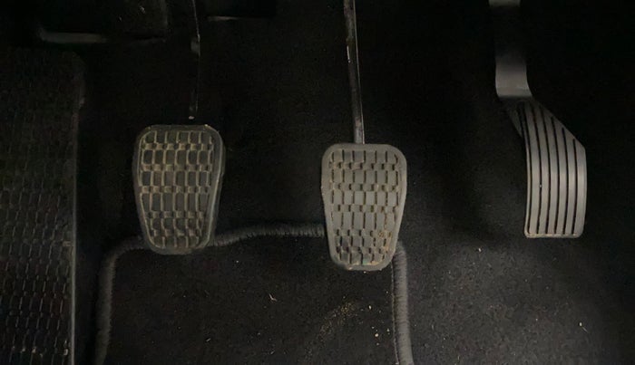 2023 Tata ALTROZ XZ PETROL, Petrol, Manual, 12,091 km, Pedals