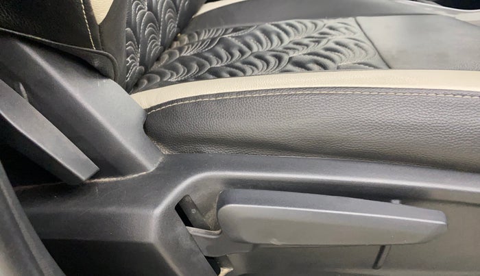 2023 Tata ALTROZ XZ PETROL, Petrol, Manual, 12,091 km, Driver Side Adjustment Panel