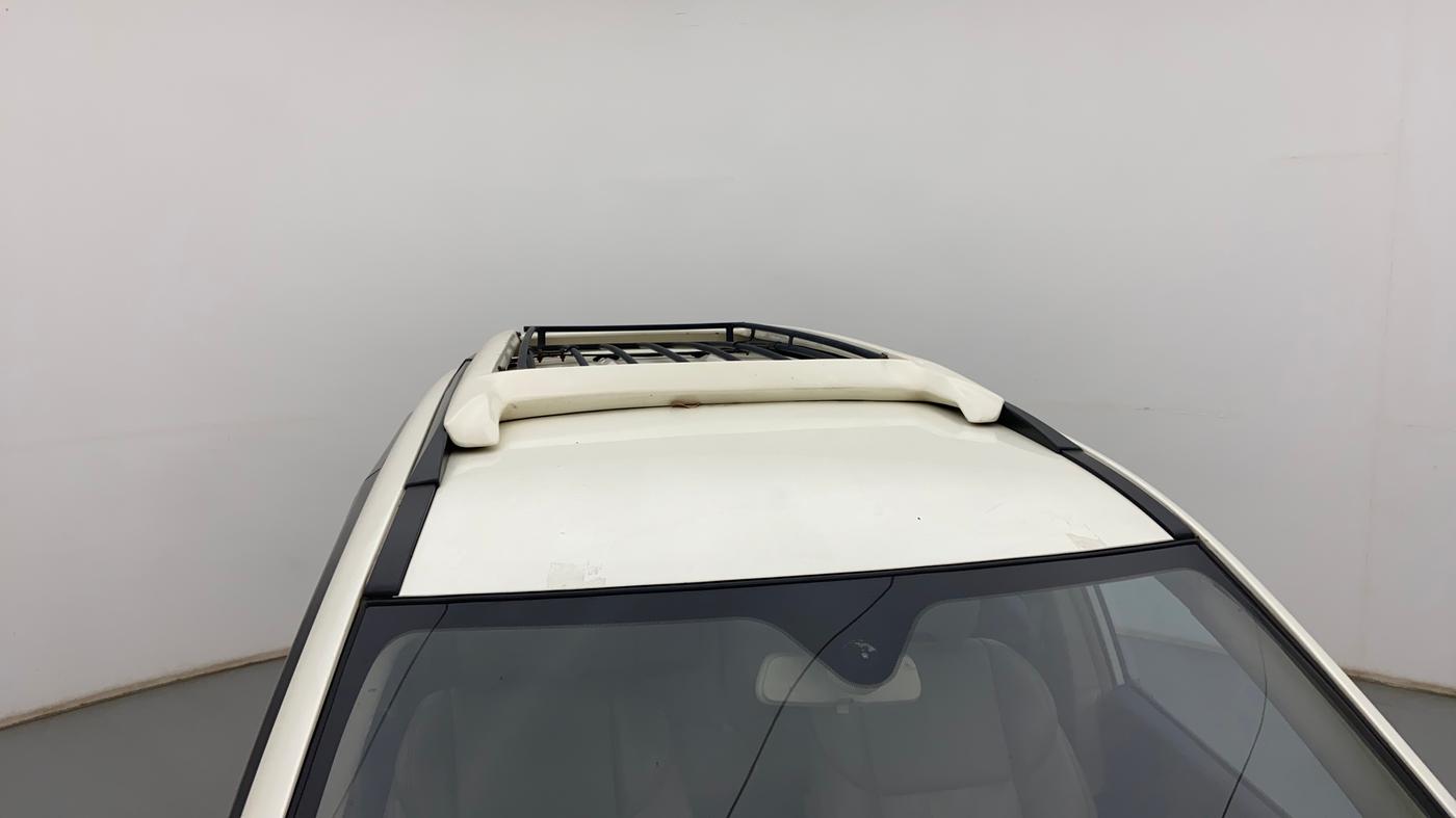 2015 Mahindra XUV500 W8, Diesel, Manual, 1,01,670 km, Roof