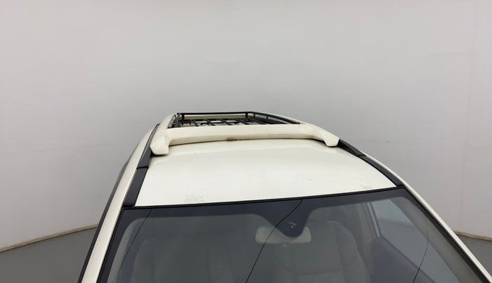 2015 Mahindra XUV500 W8, Diesel, Manual, 1,01,670 km, Roof