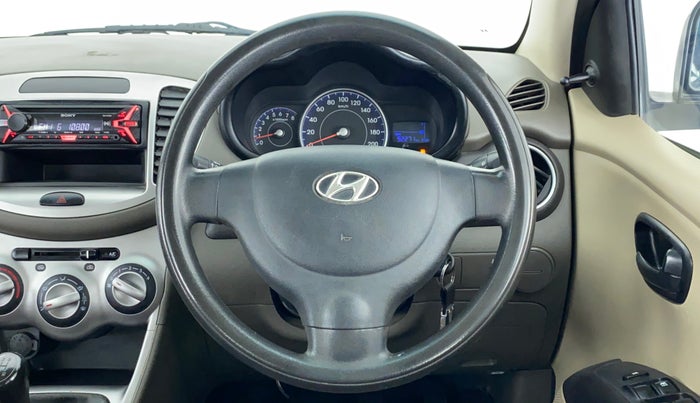 2014 Hyundai i10 MAGNA 1.1 IRDE2, Petrol, Manual, 92,441 km, Steering Wheel Close Up