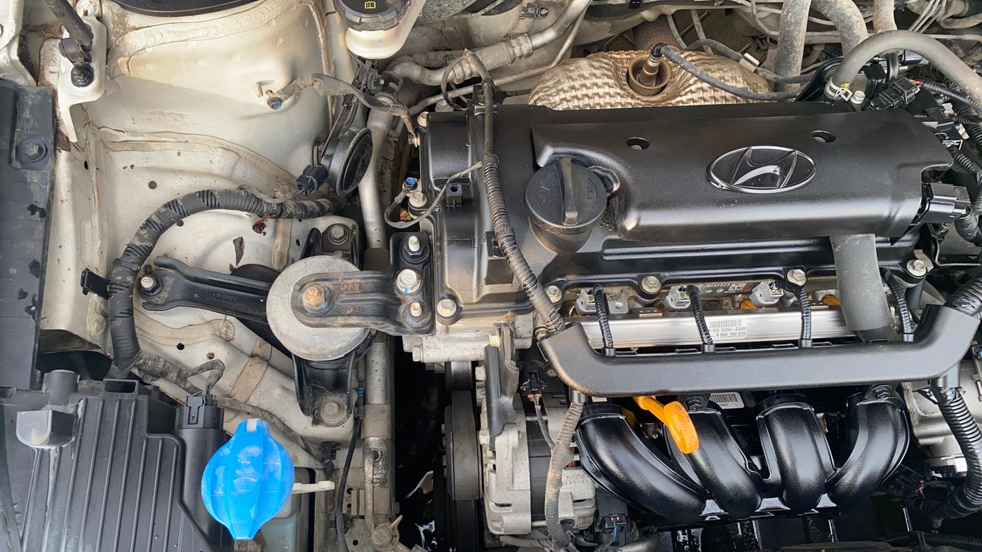 2018 Hyundai Verna 1.4 EX PETROL, Petrol, Manual, 79,069 km, Engine View - Right