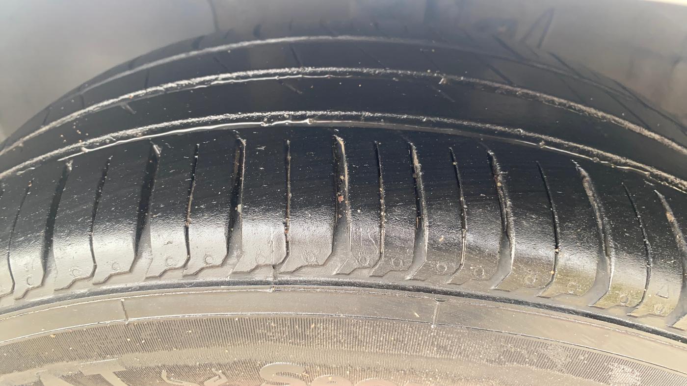 2018 Hyundai Verna 1.4 EX PETROL, Petrol, Manual, 79,069 km, Left Front Tyre Tread