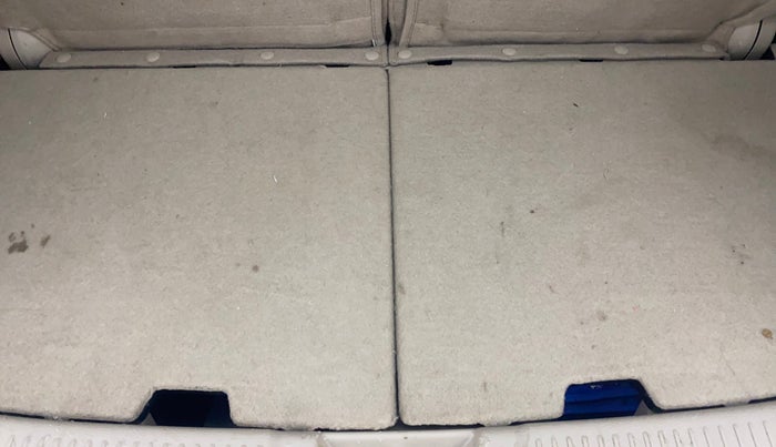 2021 Maruti Ertiga ZXI SHVS, Petrol, Manual, 30,368 km, Boot Inside