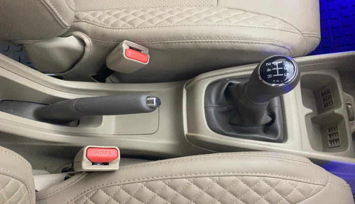 2021 Maruti Ertiga ZXI SHVS, Petrol, Manual, 30,368 km, Gear Lever