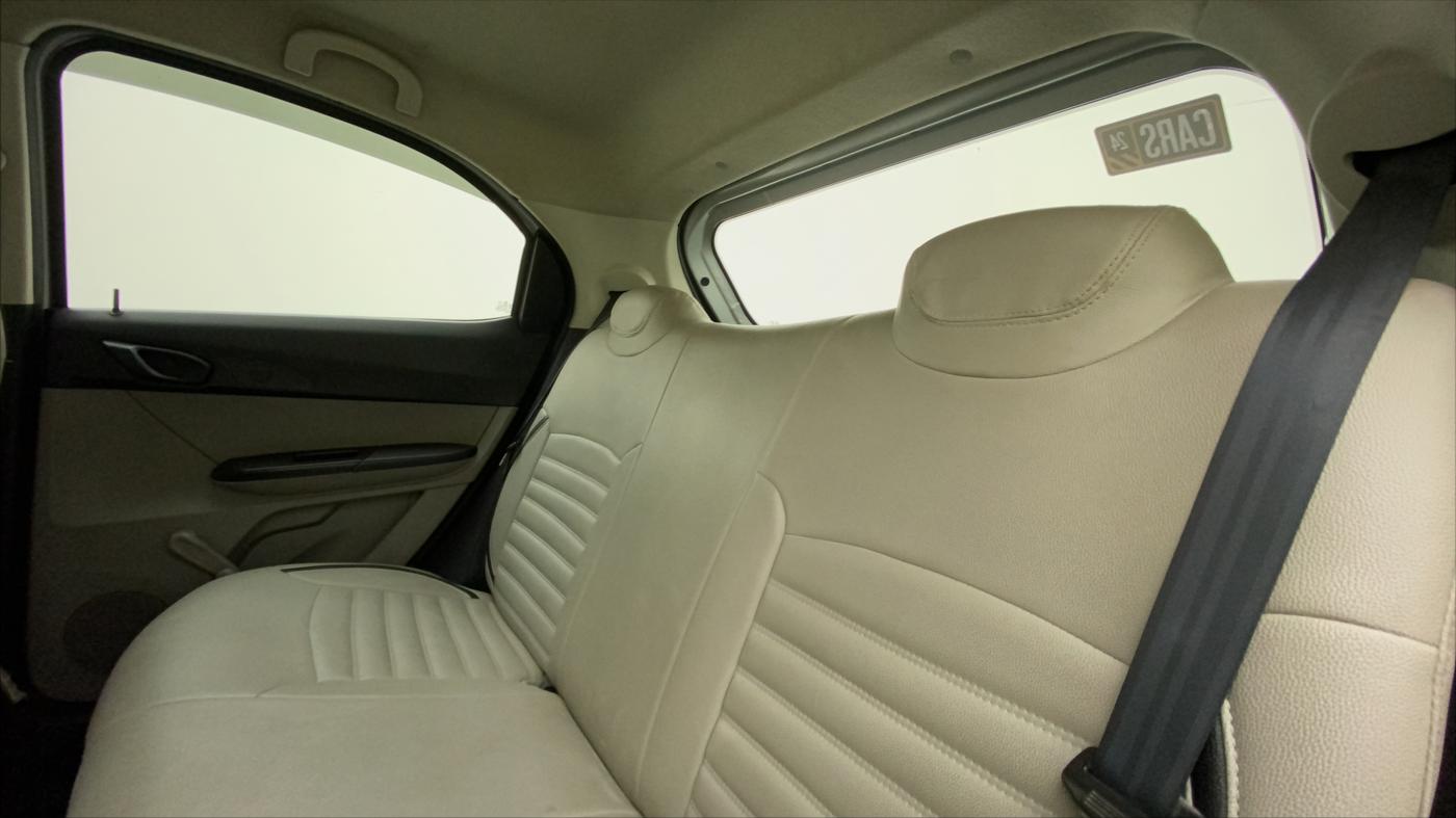 2017 Tata Tiago XE PETROL, Petrol, Manual, 1,19,101 km, Right Side Rear Door Cabin