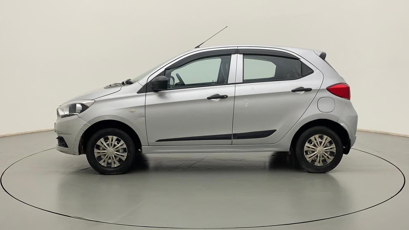 2017 Tata Tiago XE PETROL, Petrol, Manual, 1,19,101 km, Left Side