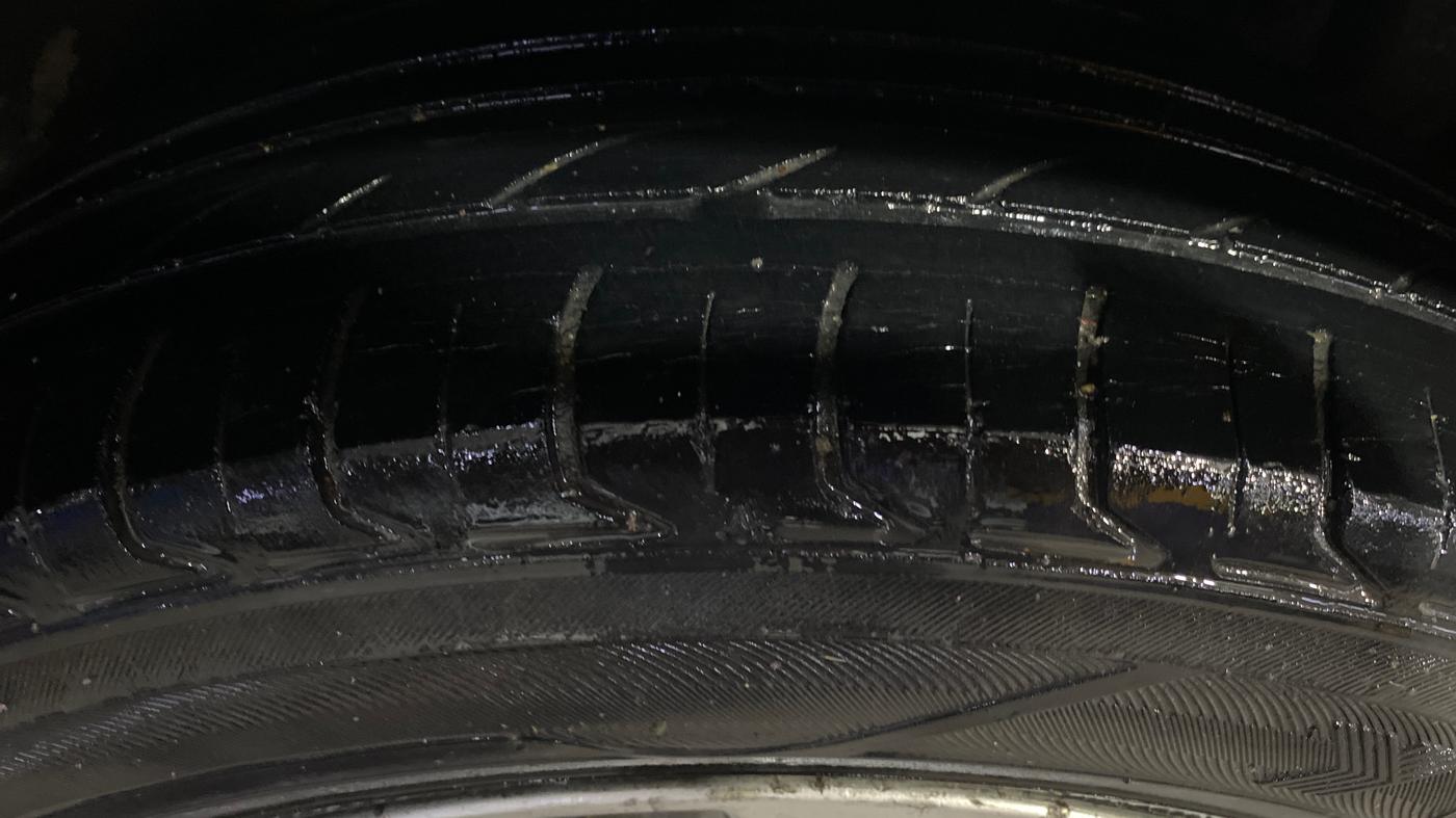 2013 Maruti Ertiga ZDI, Diesel, Manual, 88,520 km, Left Rear Tyre Tread