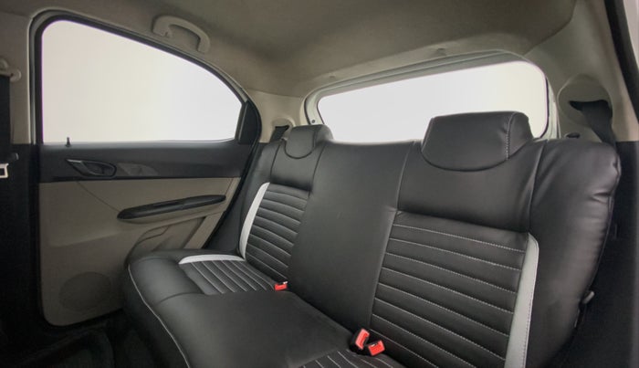 2017 Tata Tiago XM 1.05 REVOTORQ, Diesel, Manual, 93,992 km, Right Side Door Cabin View