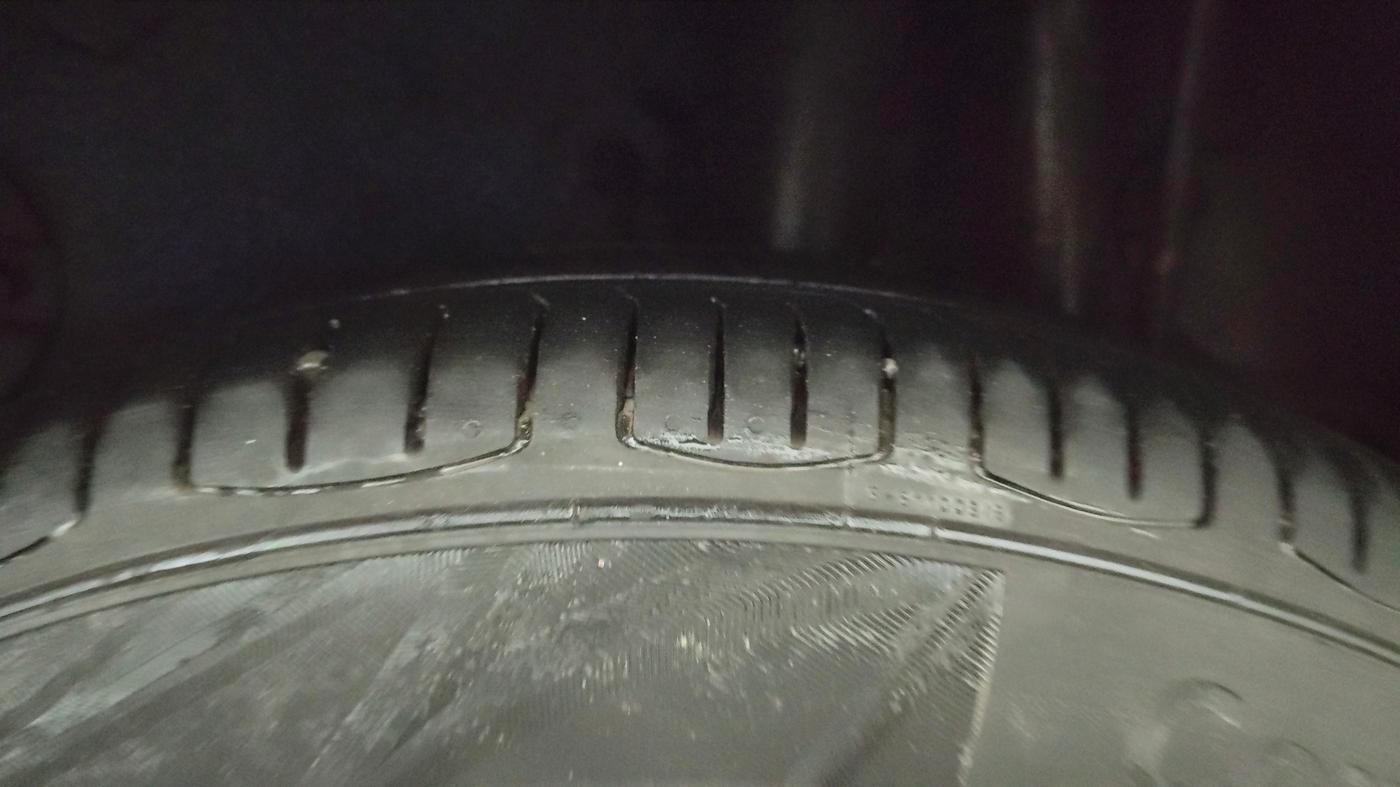 2014 Tata Zest XT PETROL, Petrol, Manual, 70,235 km, Left Rear Tyre Tread