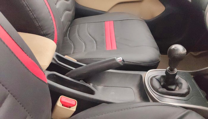 2019 Honda City 1.5L I-VTEC VX, Petrol, Manual, 66,902 km, Gear Lever