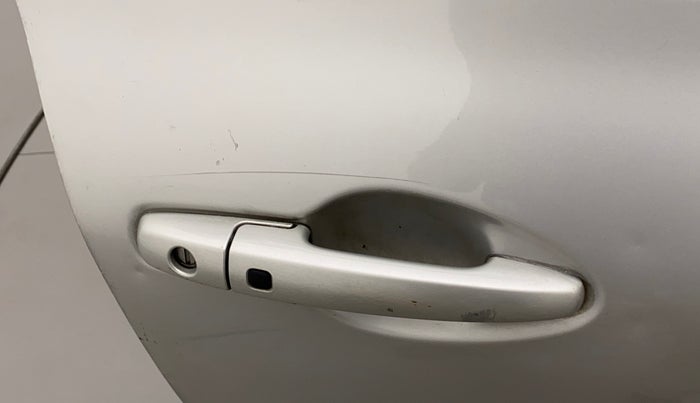 2018 Maruti Swift ZXI AMT, Petrol, Automatic, 56,327 km, Driver-side door - Minor scratches