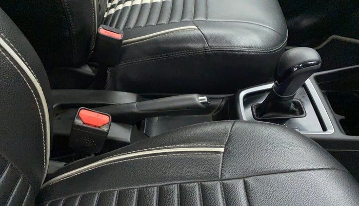 2018 Maruti Swift ZXI AMT, Petrol, Automatic, 56,327 km, Gear Lever