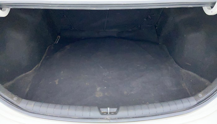 2021 Hyundai Verna SX 1.5 CRDI, Diesel, Manual, 35,447 km, Boot Inside