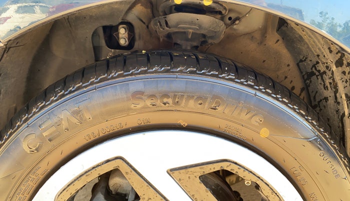 2023 Hyundai GRAND I10 NIOS SPORTZ 1.2 KAPPA VTVT, Petrol, Manual, 34,664 km, Left Front Tyre Tread