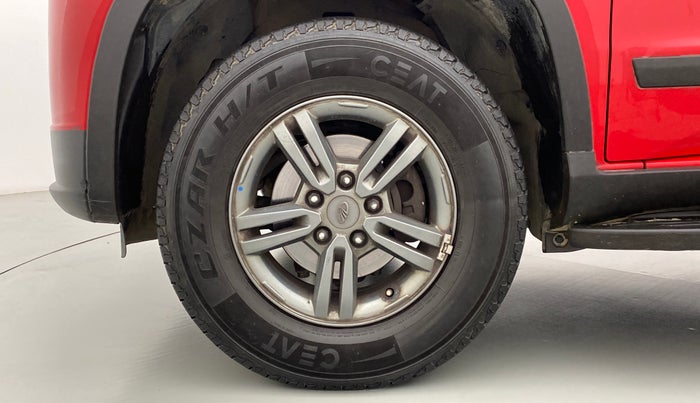 2019 Mahindra TUV300 T10 MT, Diesel, Manual, 15,843 km, Left Front Wheel