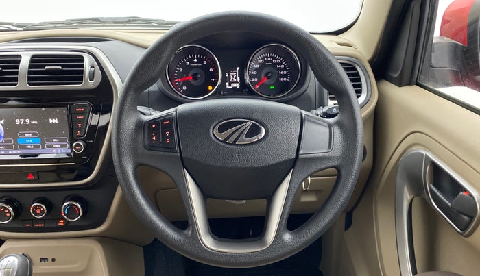 2019 Mahindra TUV300 T10 MT, Diesel, Manual, 15,843 km, Steering Wheel Close Up