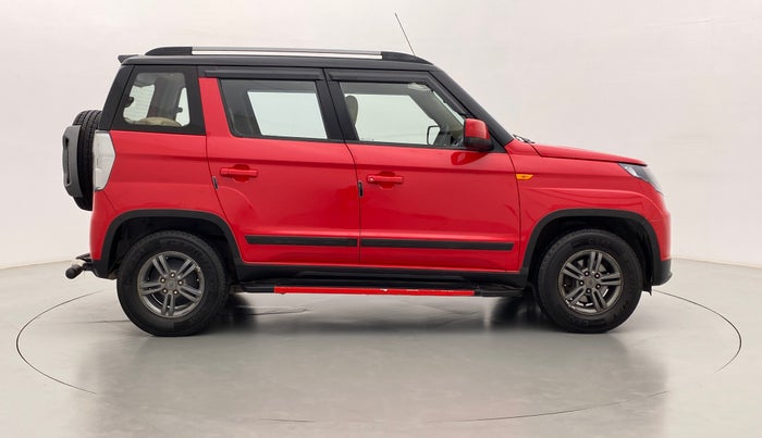 2019 Mahindra TUV300 T10 MT, Diesel, Manual, 15,843 km, Right Side View