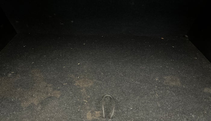 2022 Maruti Vitara Brezza LXI, Petrol, Manual, 20,317 km, Boot Inside