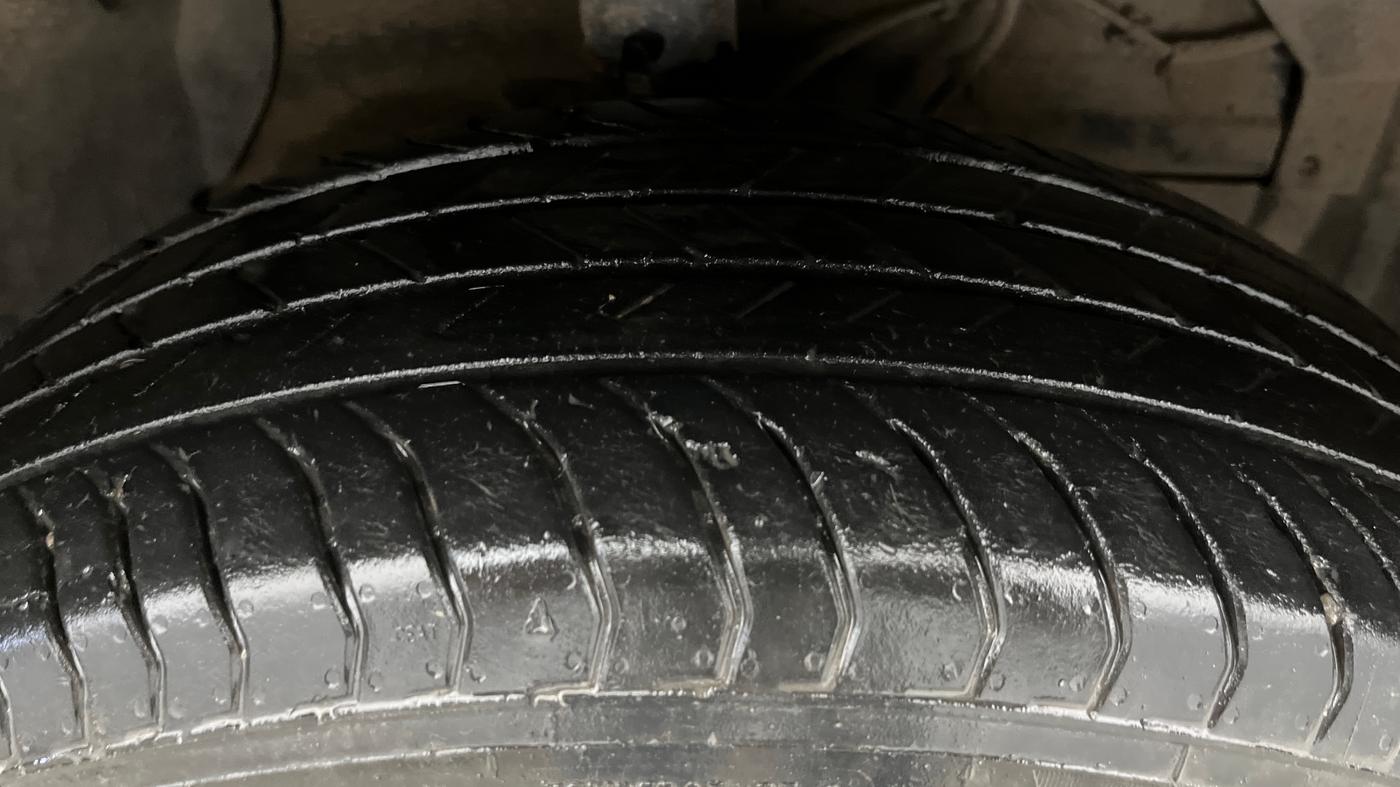 2022 Maruti Vitara Brezza LXI, Petrol, Manual, 20,418 km, Right Front Tyre Tread