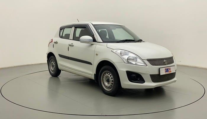 2015 Maruti Swift LXI, Petrol, Manual, 34,526 km, Right Front Diagonal