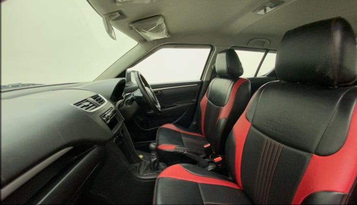 2015 Maruti Swift LXI, Petrol, Manual, 34,526 km, Right Side Front Door Cabin