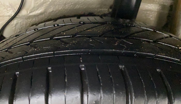 2017 Maruti Celerio ZXI AMT, Petrol, Automatic, 36,192 km, Left Rear Tyre Tread