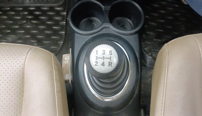 2017 Honda Amaze 1.2L I-VTEC S, Petrol, Manual, 56,959 km, Gear Lever