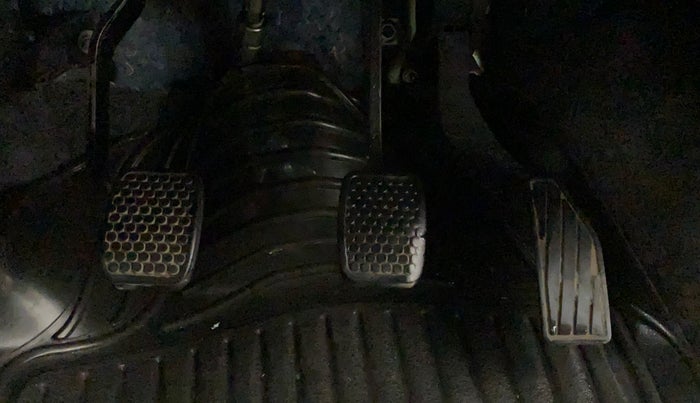 2018 Maruti Alto 800 LXI CNG, CNG, Manual, 94,351 km, Pedals