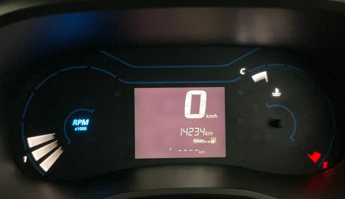 2020 Renault Kwid RXT 1.0 (O), Petrol, Manual, 14,226 km, Odometer Image