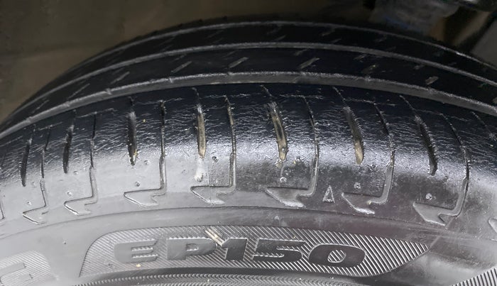 2017 Maruti IGNIS SIGMA 1.2 K12, Petrol, Manual, 71,720 km, Right Front Tyre Tread