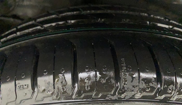 2022 Honda City 1.5L I-VTEC VX CVT, Petrol, Automatic, 20,236 km, Right Rear Tyre Tread