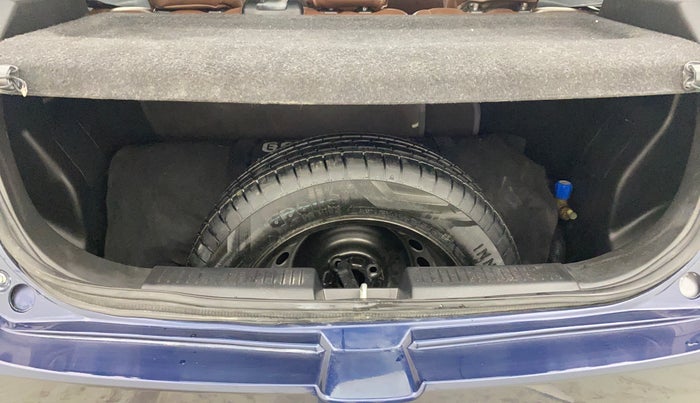 2023 Maruti Baleno SIGMA PETROL 1.2, CNG, Manual, 23,514 km, Boot Inside