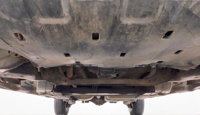 2016 Mahindra TUV300 T6+ AT, Diesel, Automatic, 74,907 km, Front Underbody