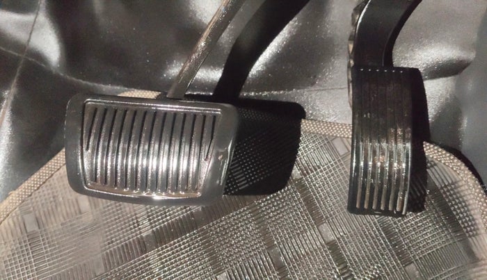 2021 Hyundai GRAND I10 NIOS ASTA AMT 1.2 KAPPA VTVT, Petrol, Automatic, 81,928 km, Pedals