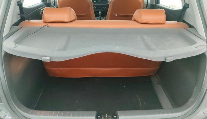 2021 Hyundai GRAND I10 NIOS ASTA AMT 1.2 KAPPA VTVT, Petrol, Automatic, 81,928 km, Boot Inside