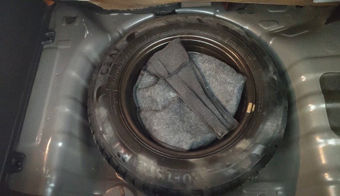 2021 Hyundai GRAND I10 NIOS ASTA AMT 1.2 KAPPA VTVT, Petrol, Automatic, 81,928 km, Spare Tyre