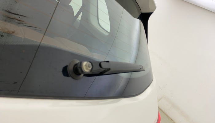 2021 MG HECTOR PLUS SHARP 1.5 PETROL TURBO DCT 6-STR, Petrol, Automatic, 62,486 km, Rear Wiper