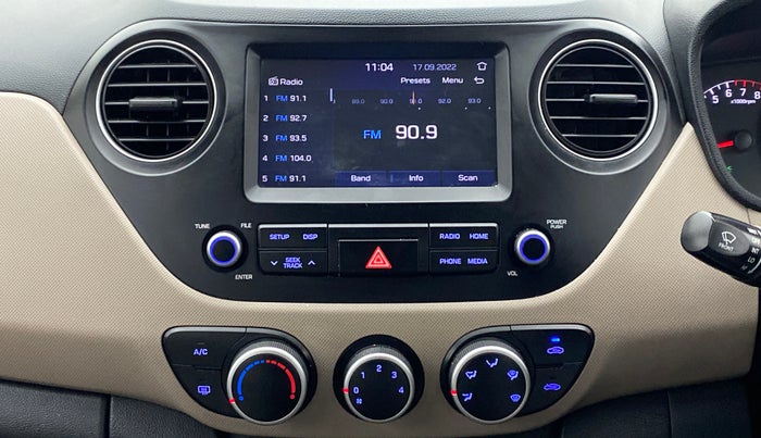 2017 Hyundai Grand i10 SPORTZ O 1.2, Petrol, Manual, 38,235 km, Air Conditioner