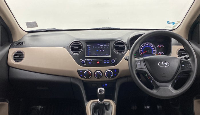 2017 Hyundai Grand i10 SPORTZ O 1.2, Petrol, Manual, 38,235 km, Dashboard
