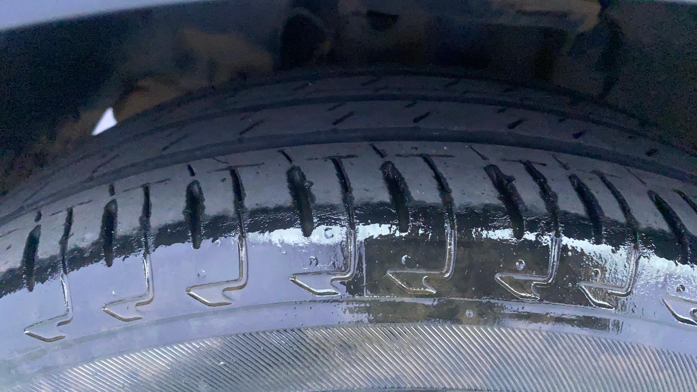 2021 Tata Tiago XZA PETROL, Petrol, Automatic, 40,223 km, Left Front Tyre Tread