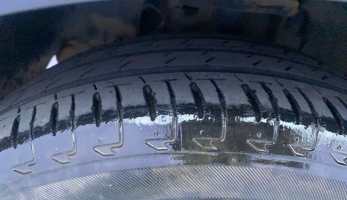 2021 Tata Tiago XZA PETROL, Petrol, Automatic, 40,223 km, Left Front Tyre Tread