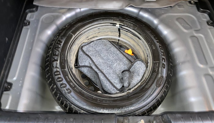 2022 Hyundai VENUE SX 1.0 TURBO IMT, Petrol, Manual, 31,846 km, Spare Tyre